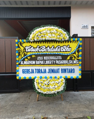 Papan Bunga Duka di 12 Ulu