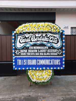 Papan Bunga Duka di 12 Ulu
